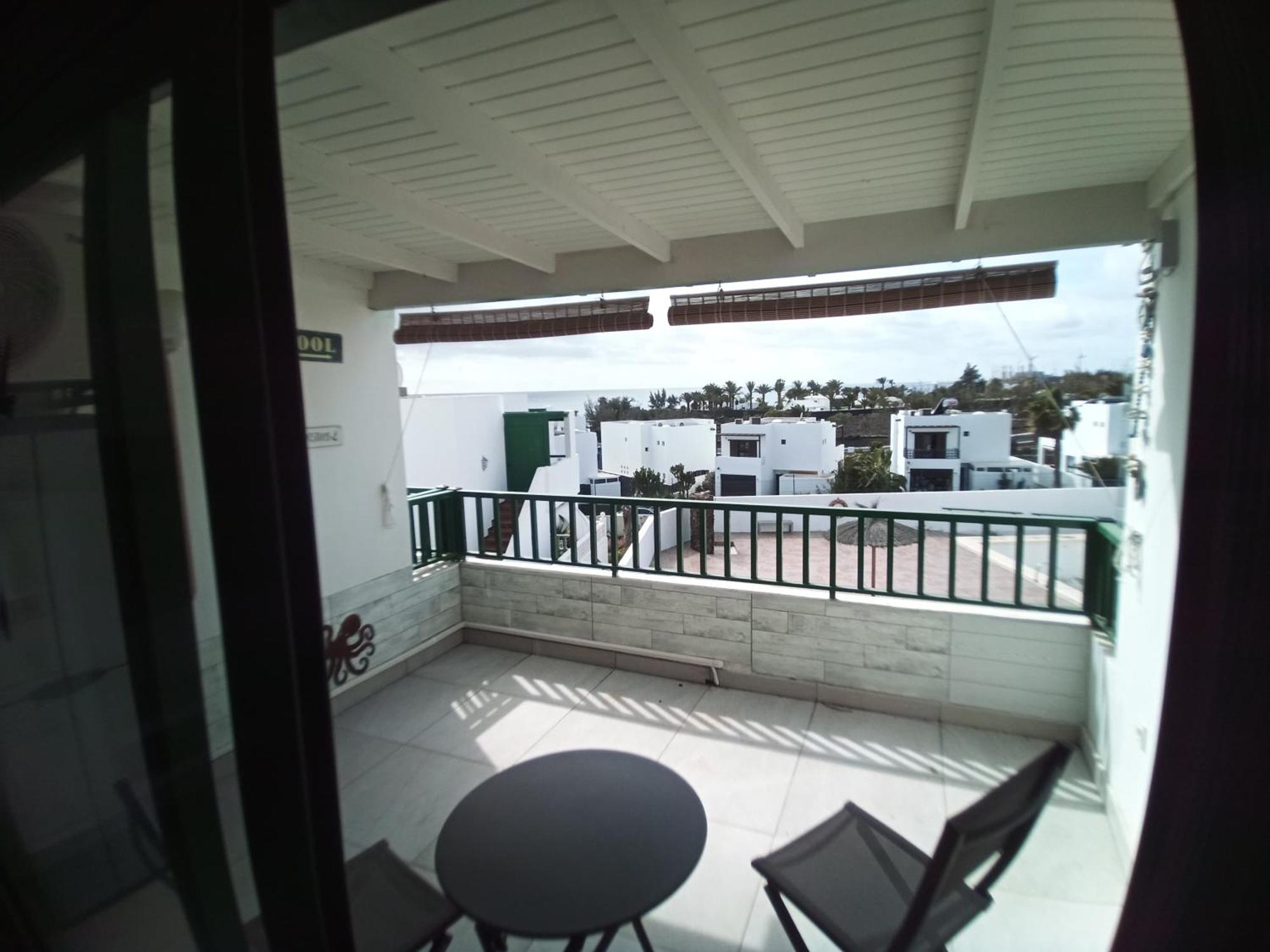 Tuscan Apartment Mit Meerblick Und Terrasse Costa Teguise Kültér fotó